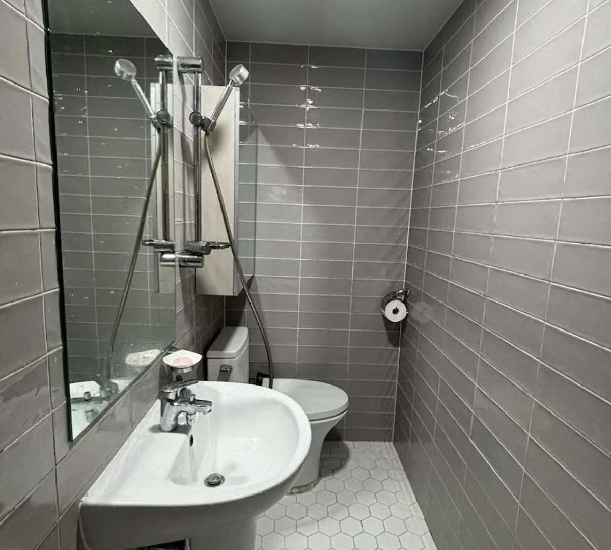Apartment Cozy Sinnonhyeon Station Nonhyeon Station House Seoul South Korea